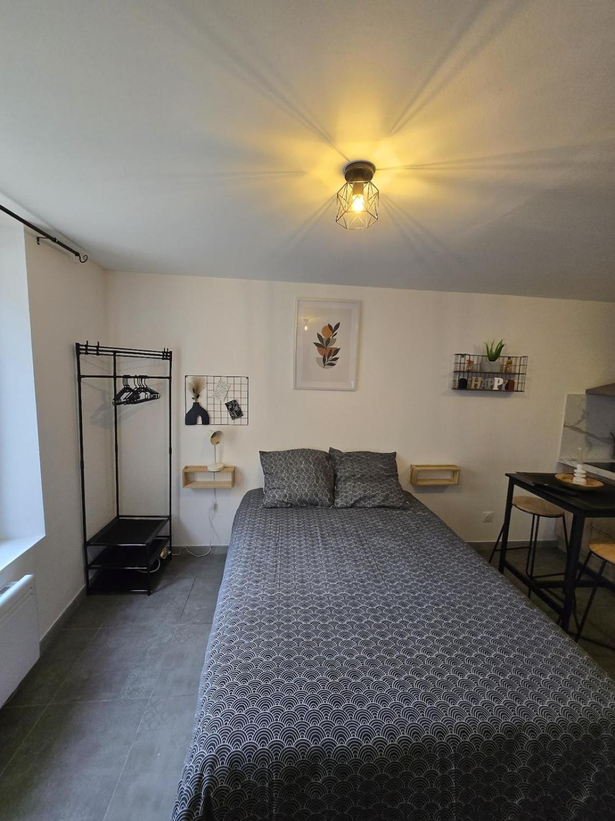 Cosy Studio Confort Etampes-sur-Marne Esterno foto